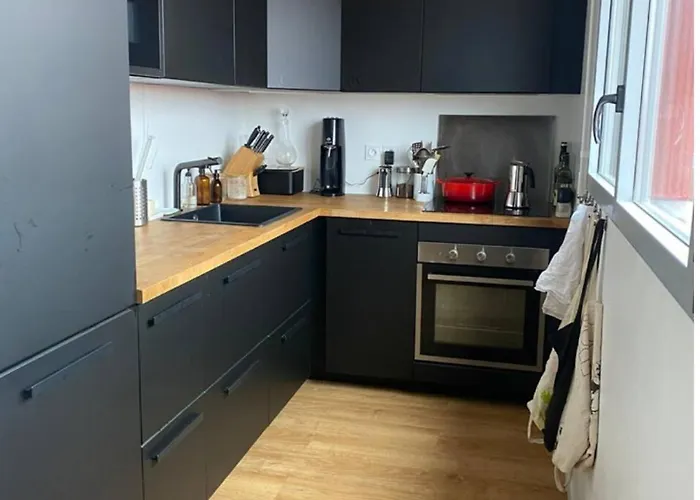 Sous Les Toits Bx Bastide Apartment